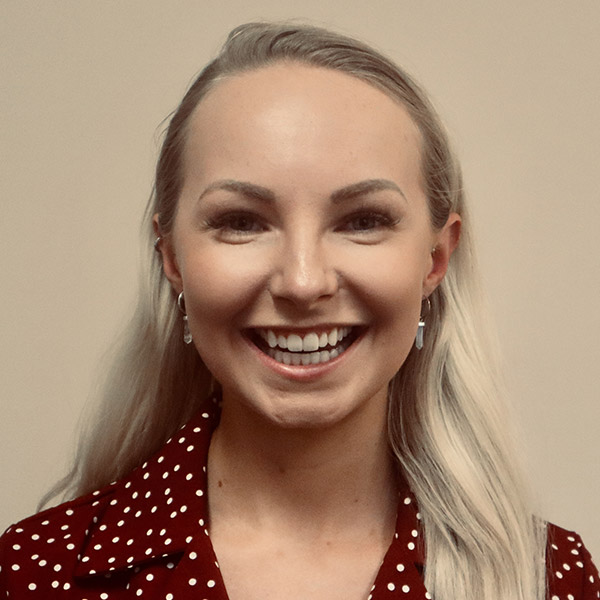 Ms Emily Linton